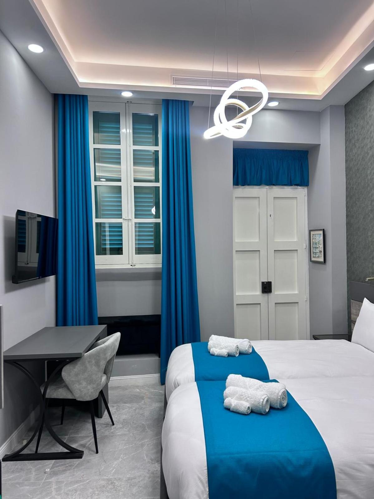 Howard House Hotel イムディーナ エクステリア 写真