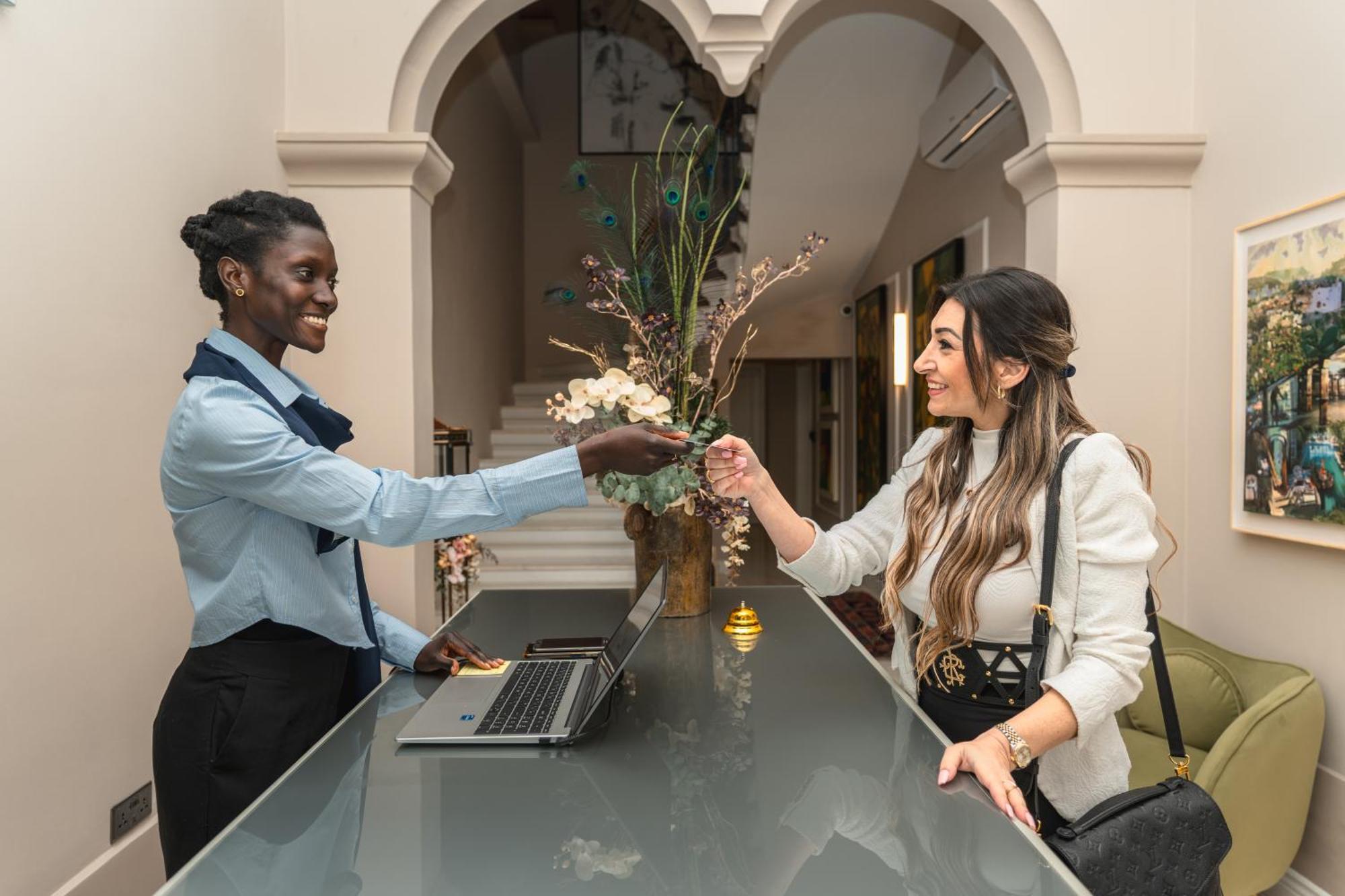 Howard House Hotel イムディーナ エクステリア 写真